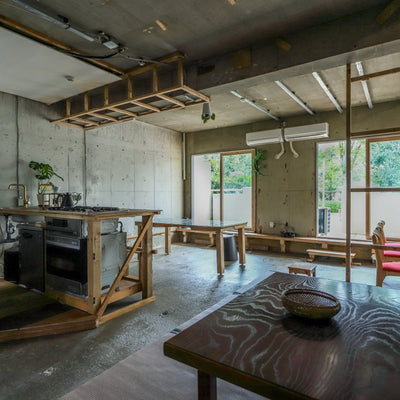 R（アーーーーール）